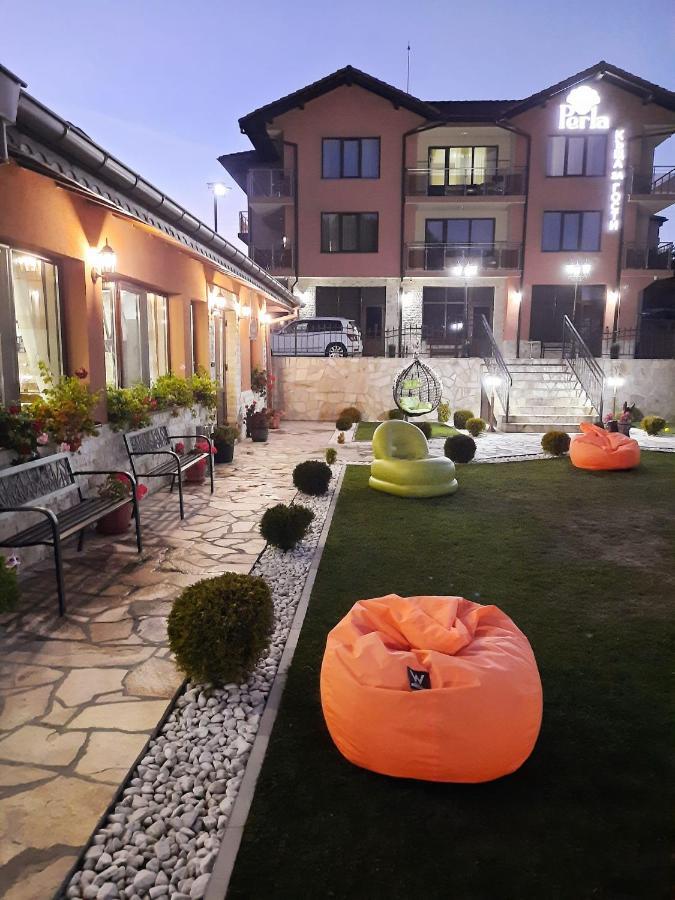 Hotel Perla Dospat Exterior foto