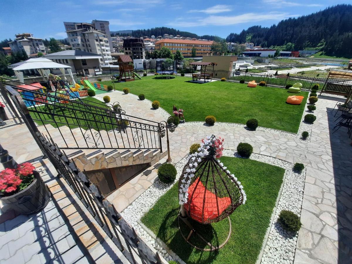 Hotel Perla Dospat Exterior foto